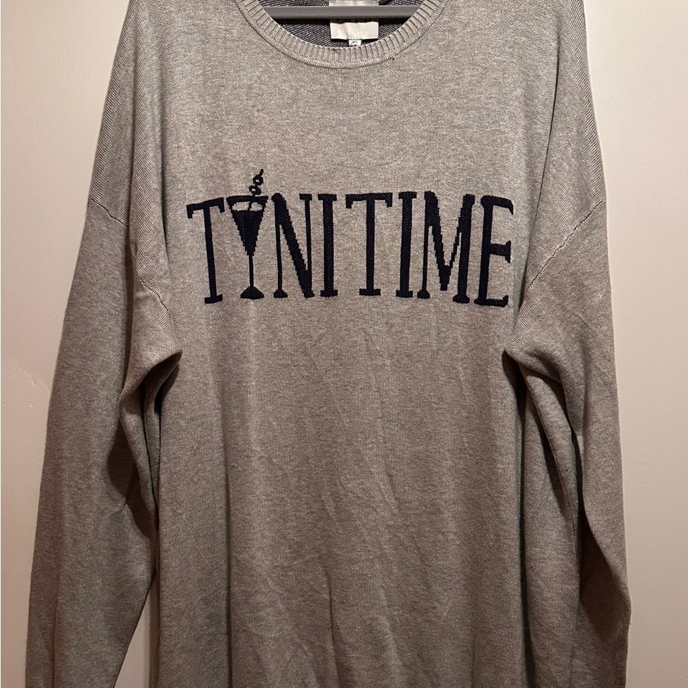 Pink Rose Gray ‘TiniTime’ Graphic Crewneck Lightweight Sweater